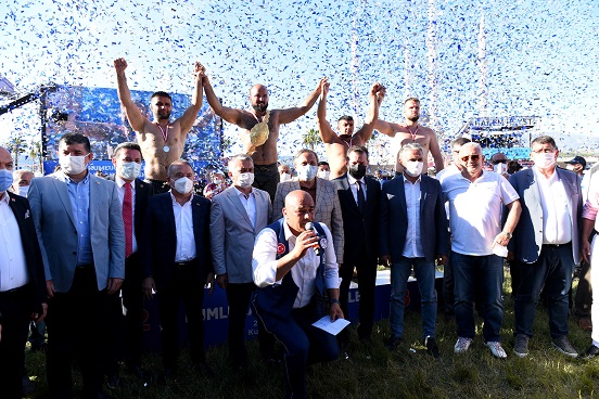 Kumluca’da Orhan Okulu fırtına gibi esti