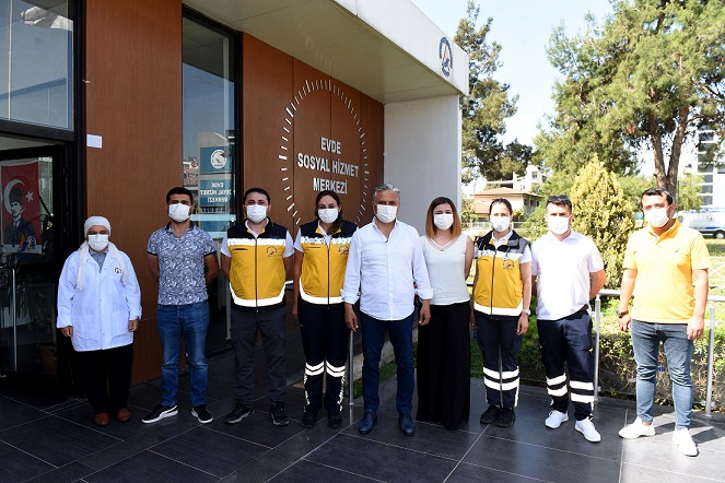 Muratpaşa’da Evde Sosyal Hizmet Merkezi görev başında