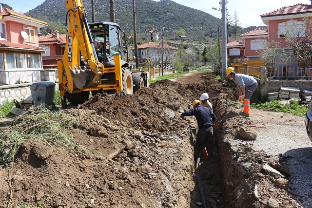 İbradı’da 30 yıllık içme suyu altyapısı yenilendi