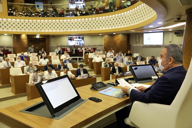 Büyükşehir Meclisi 97 madde ile toplandı