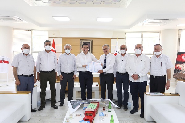 Akdeniz Sanayi Sitesi’nde yine tapu sevinci