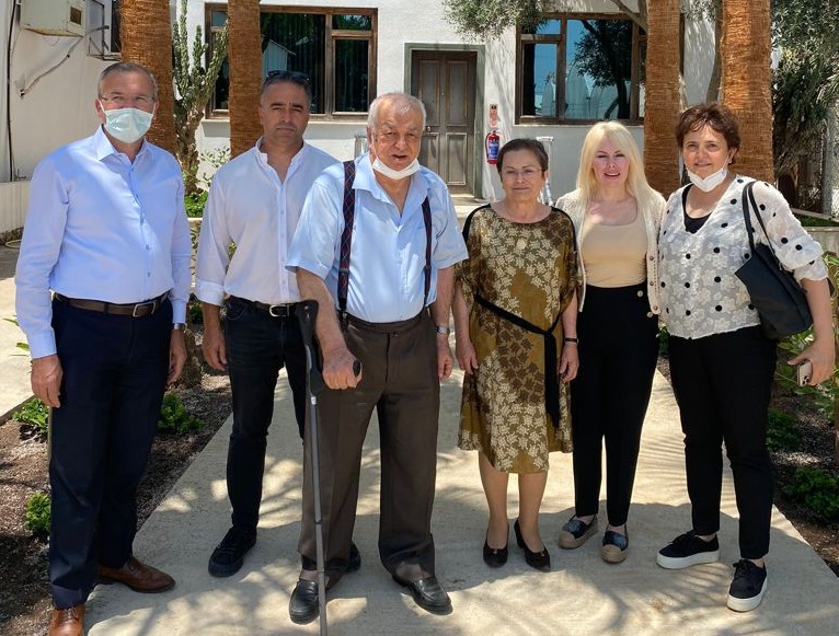 Rektör Özkan hayırsever Dr. Hasan Ünal ile görüştü