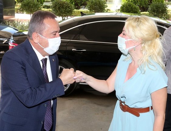 Rektör Özkan, Başkan Böcek ile görüştü