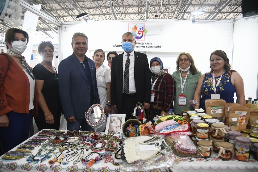 Başkan Uysal, Adana’da düzenlenen zirveye katıldı
