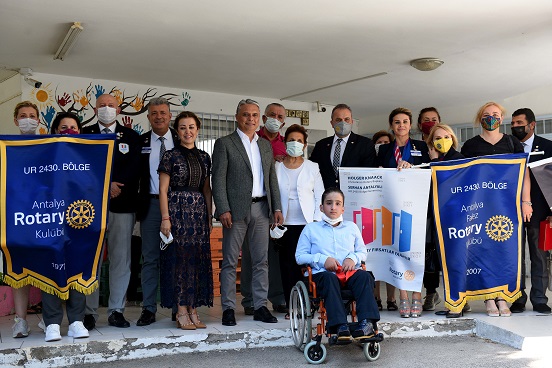 ZİÇEV’in yeni dersliğinin açılışını yaptı