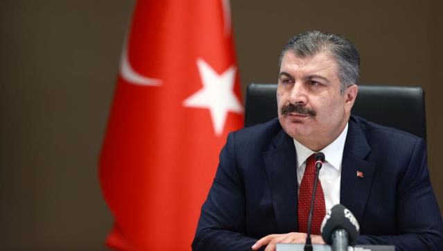 Bakan Koca: Sonbaharda aşı olanların maske takma zorunluluğu kalkabilir