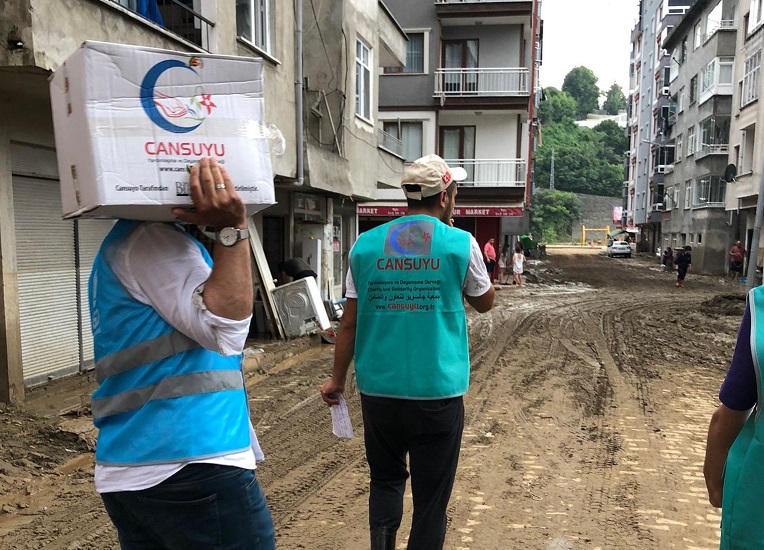 AGD Heyeti Rize Ve Artvin’de Yaraları Sarıyor