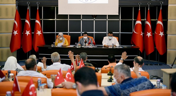 Antalya Bilim Merkezi’ne elektrikli otomobilli açılış