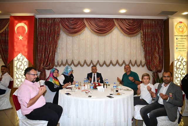 Şehit Aileleri Ve Gaziler Onuruna Yemek Verildi