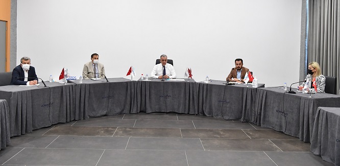 Başkan Esen muhtarlarla buluştu