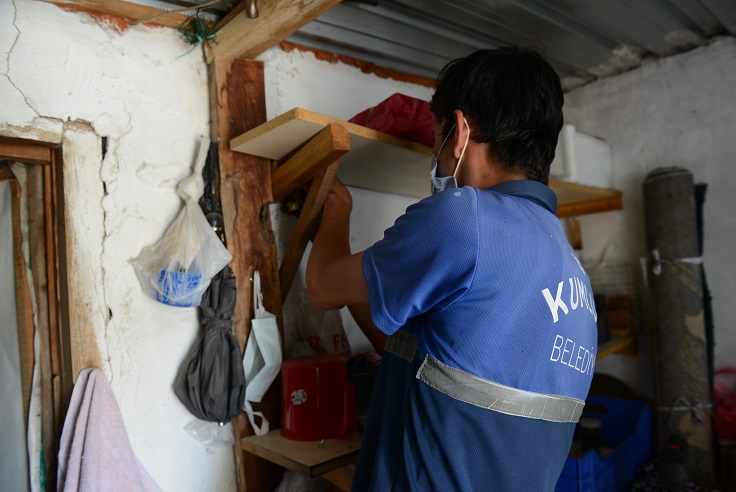 Kumluca Belediyesi’nden Yaşlılar İçin Deprem Önlemi