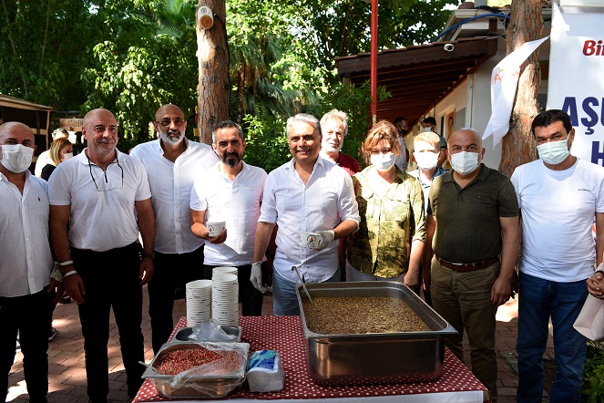 Yangından zarar gören ailelere yardımlar ulaşmaya başladı