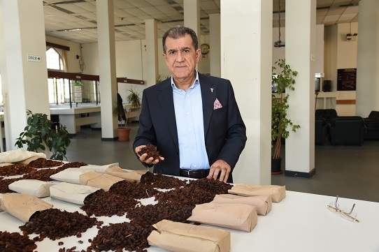 Çekirdeksiz kuru üzüm ihracatçısı önünü görmek istiyor