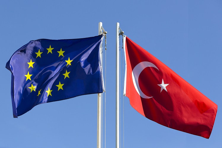 AB’ye ihracatta çimento, alüminyum, demir çelik, gübre ve elektrik ürünlerinde karbon vergisi başlıyor