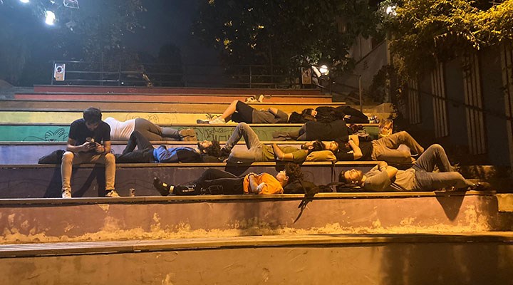 CHP’li Cengiz: Yatacak Yeriniz Yok