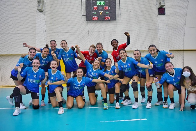 Mavi Kelebekler deplasmanda da galip