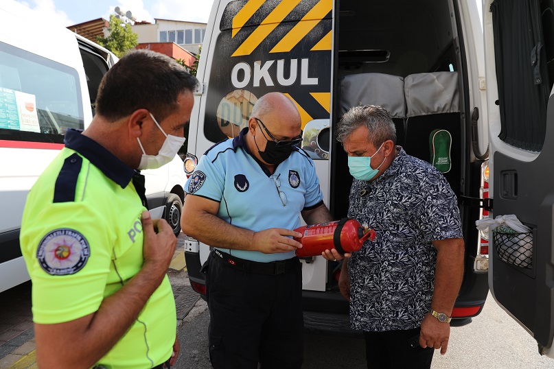 Büyükşehir’den öğrenci servislerine denetim