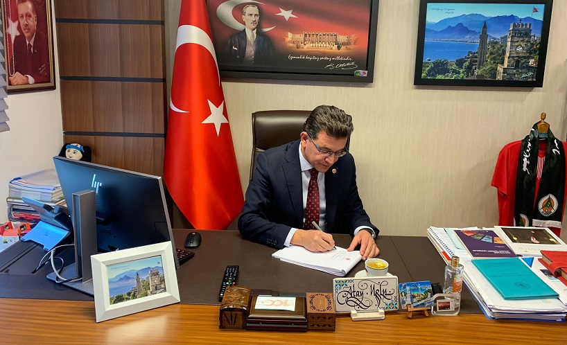 Uslu, “Cumhuriyet Bayramımız Kutlu Olsun”