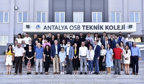 Antalya OSB Teknik Koleji’ne Tam Not