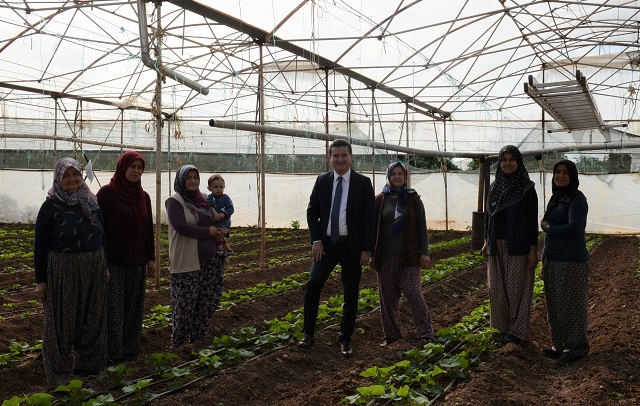 Başkan Köleoğlu’ndan Dünya Kadın Çiftçiler Gününde Anlamlı Ziyaret
