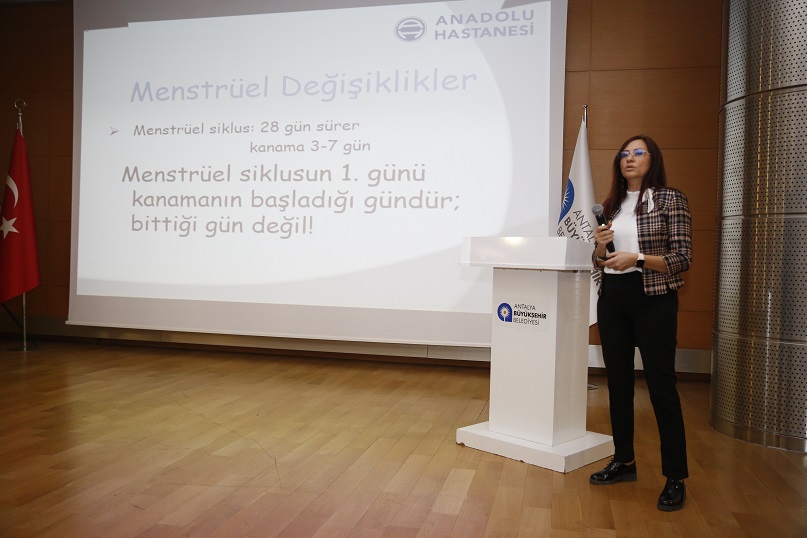 Kadın personele meme kanseri farkındalık eğitimi