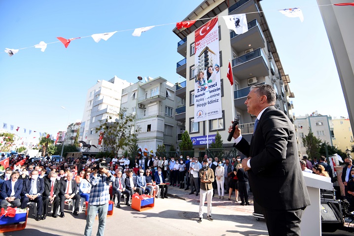 Öğrenci konukevi törenle açıldı