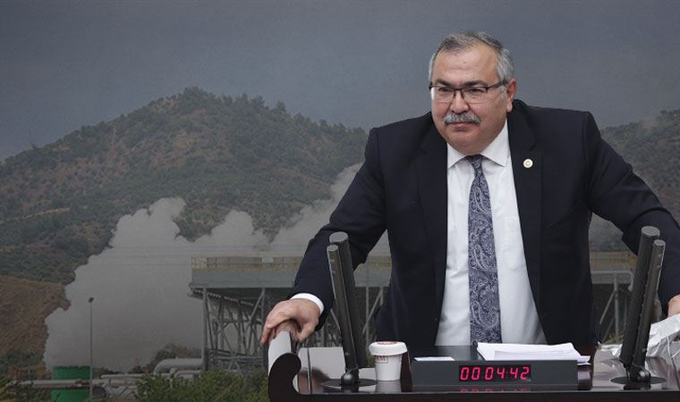 “Okuduğunu Anlamayan Rektör Ve Siyasilerle Karşı Karşıyayız”
