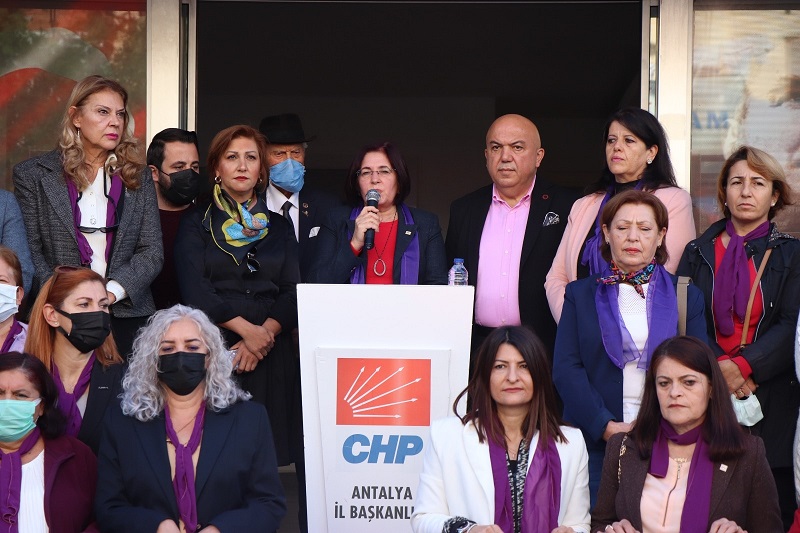 CHP’li Deveci, “İstanbul Sözleşmesi’nden Vazgeçmiyoruz!”