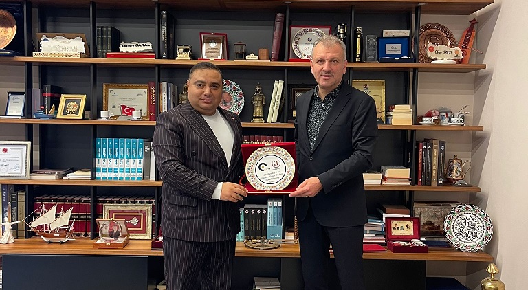 Ferhat Aydoğan’dan Cumhurbaşkanı Baş Danışmanı Oktay Saral’a Ziyaret