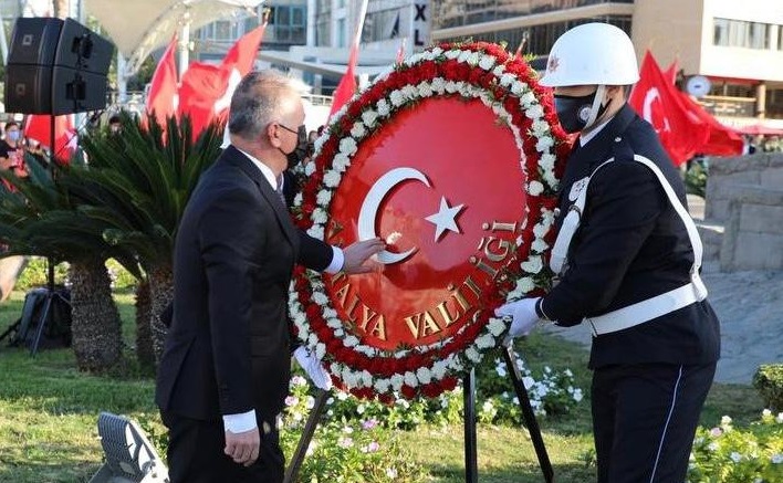 Atatürk Vefatının 83’üncü Yıl Dönümünde Antalya’da Anıldı
