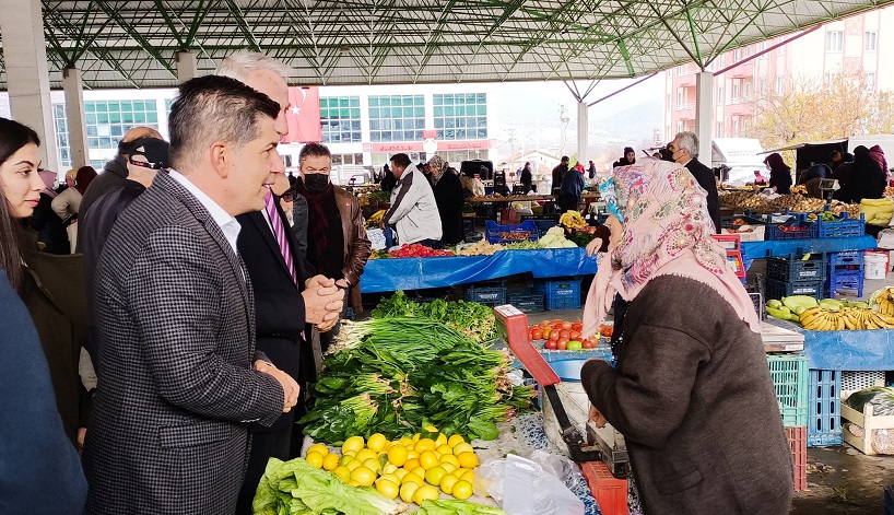 “İnsanlar Kaynamayan Tencereden Şikâyetçi”