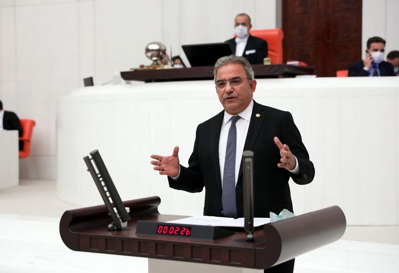CHP’li Budak: “Kasada Para Olmamasının Bedeli Doktorlara Ödetiliyor”