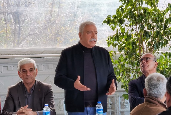 Turgut Bucak Muhtarlarla Buluştu