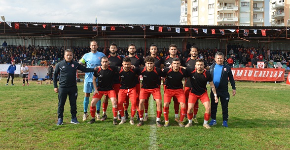 Kumluca Belediyespor Liderlik Koltuğuna Oturdu