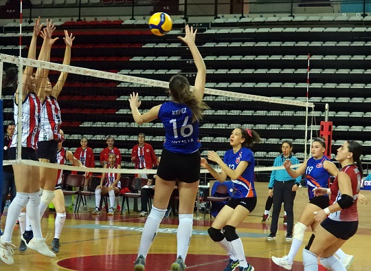 Kepez’in sultanlarından filenin derbi fatihleri