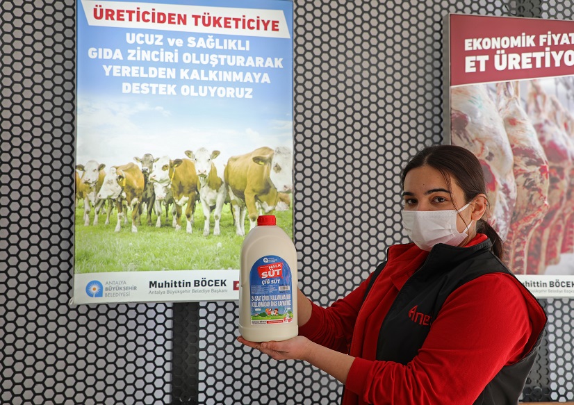 Büyükşehir çiğ Halk Süt satışına başladı