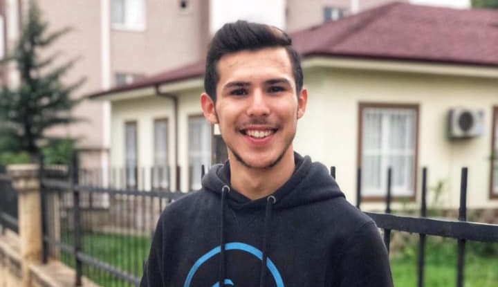 Arda İşbecer’den Yeni Yıl Mesajı