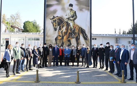 Vali Yazici Göçmenler Günü’nü Kutladı