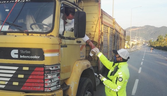 “Antalya’da Trafik Güvenliğini Tehlikeye Atanlara Geçit Yok”