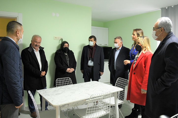 AK Partili Milletvekilleri Aksu’daydı