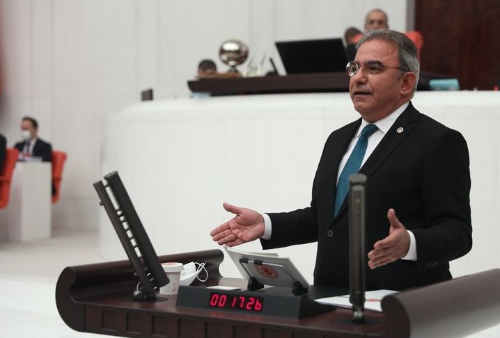 CHP’li Budak; Antalya Sahilleri Tarumar Edilecek