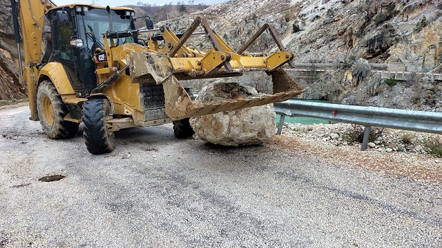 Manavgat Belediyesi’nden Heyelan Çalışmaları