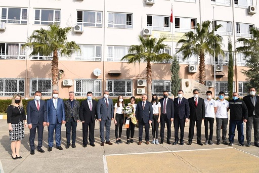Hayattaki Hiçbir Zorluk Karşısında Vazgeçmeyin