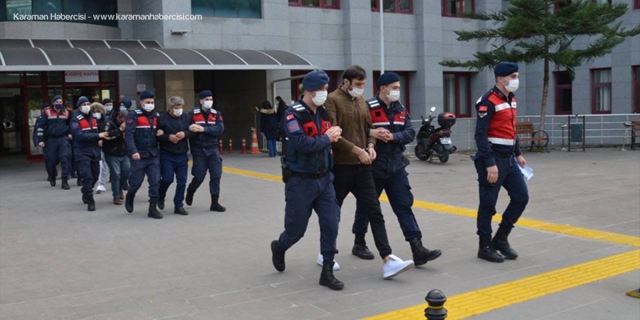 Antalya’da fuhuş operasyonunda 20 kişi gözaltına alındı