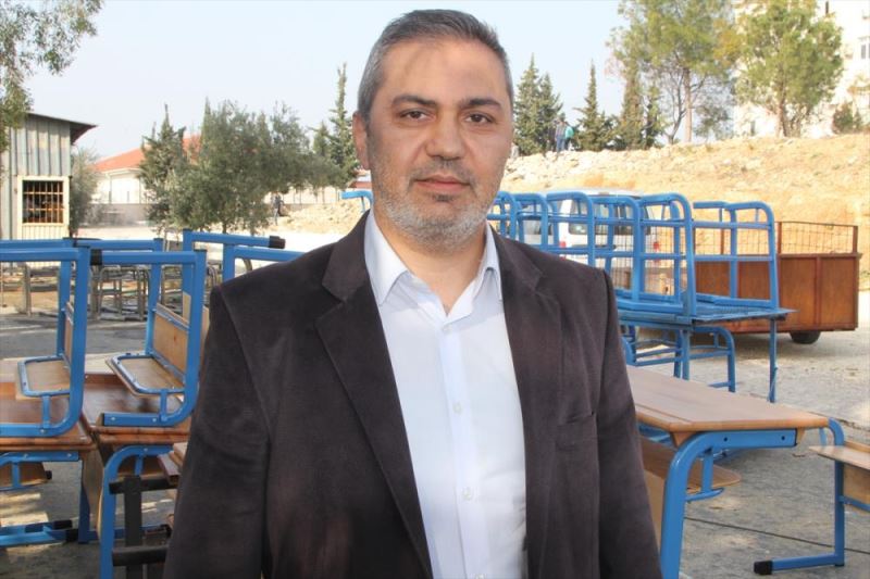 Antalya’da meslek lisesi öğrencileri ürettikleri malzemelerden para kazanıyor