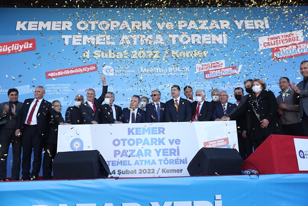 Turistik ilçeye modern pazar yeri ve otopark yapılacak