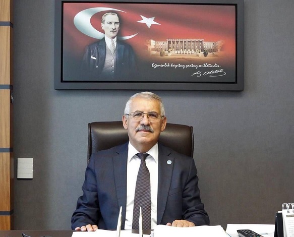 Yokuş: Anketler Ortada Gençleri Ak Parti Yüzünden Kaybediyoruz!