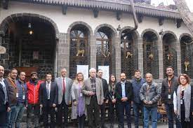 Üç ilden turist rehberleri Diyarbakır’da bir araya geldi