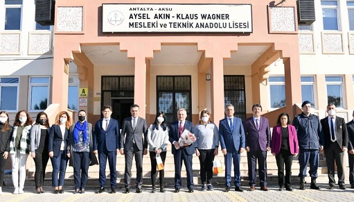 Her Anlamda Kalifiye Ve İyi Bireyler Yetiştirmek İstiyoruz