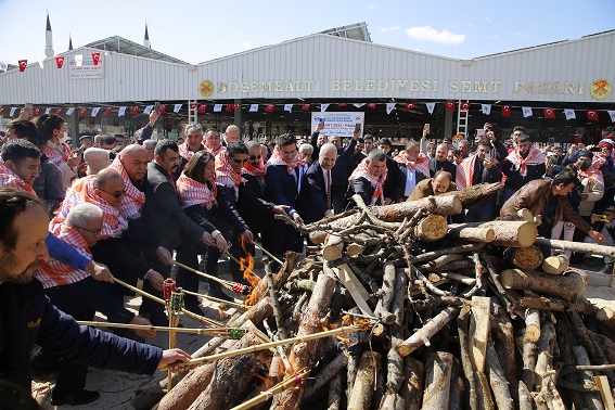 Döşemealtı’nda Nevruz coşkusu